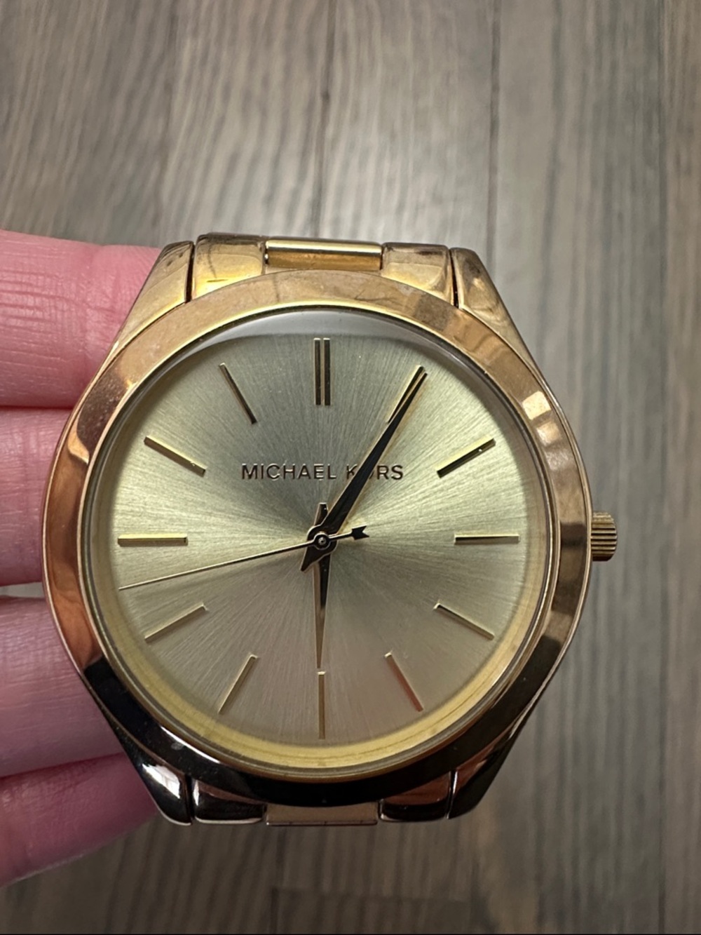 Michael Kors Watch - Picture 2 of 4